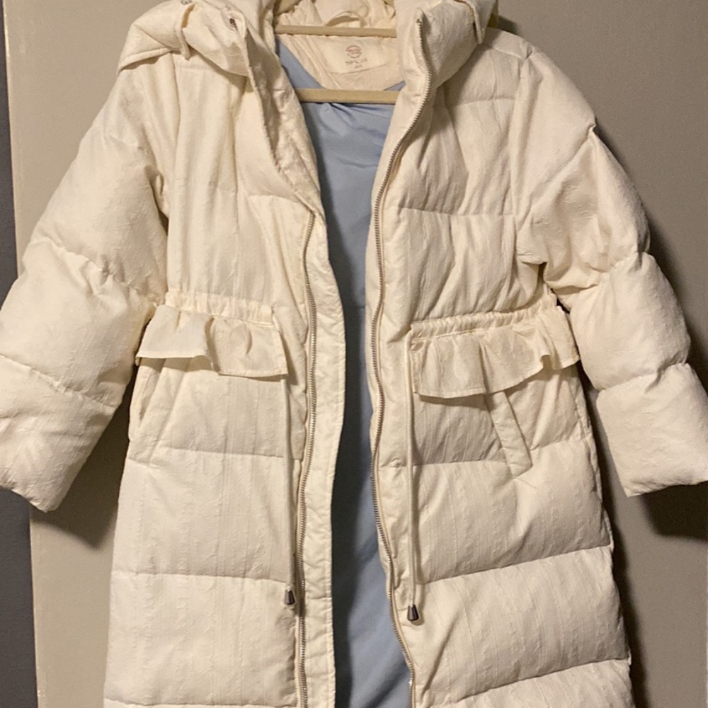 Beautiful coat down/feather size 140